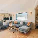 Villa Aurora *